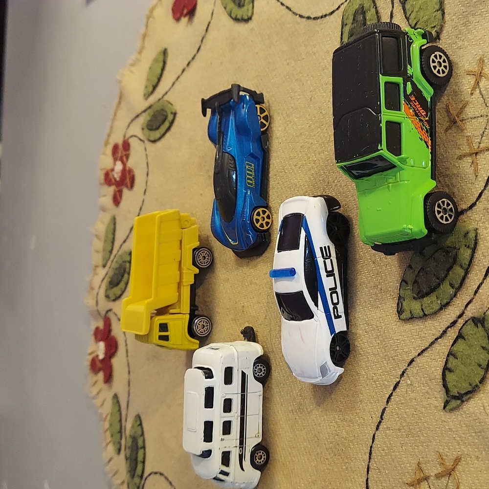 ❤️ Bundle of Maisto Die Cast Vehicles